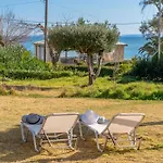 Southbank Seafront Apartamento Katelios