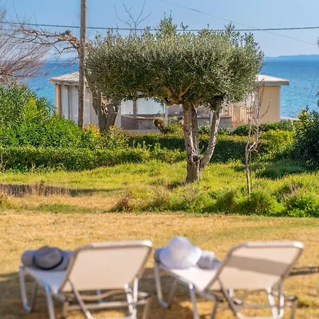 Southbank Seafront Apartament Kateleios