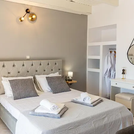 Southbank Seafront * Кателиос