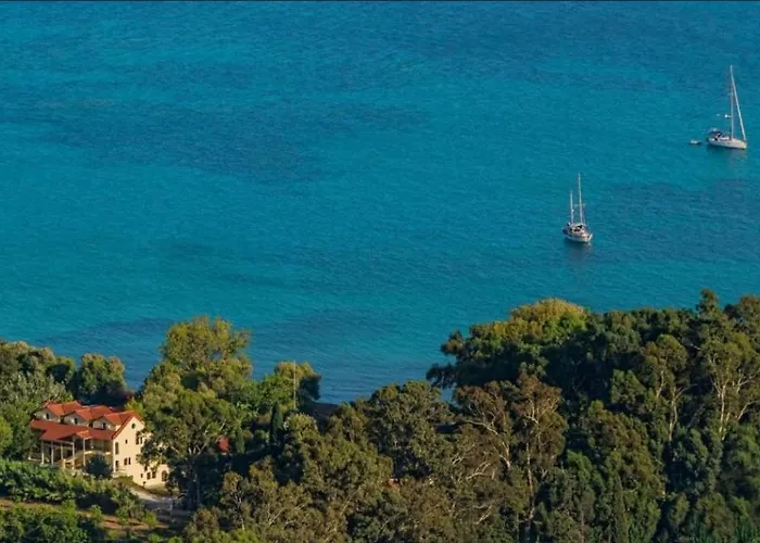 Southbank Seafront Apartment