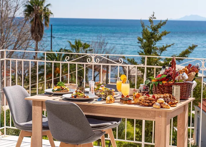 Southbank Seafront Apartment