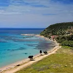 Southbank Seafront Apartment Katelios